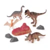Rozmaite figurki dinozaurów, pterozaur i wulkan – wybrane elementy zestawu ŚWIAT DINOZAURÓW Terra